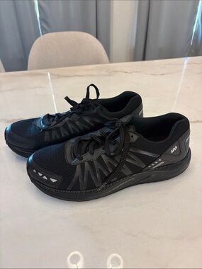 SAS Black Lace-Up Breathable Vibram Comfort Sneakers